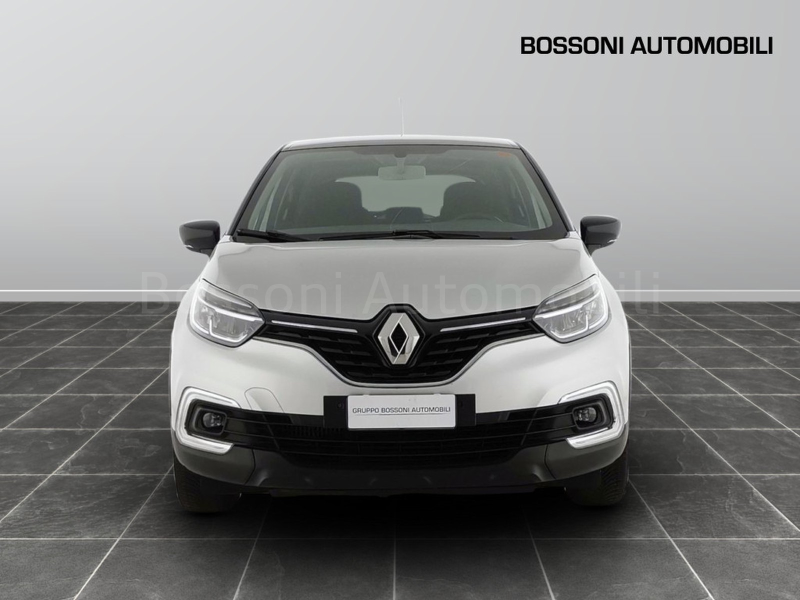 2 - Renault Captur 0.9 tce 90cv business e6d