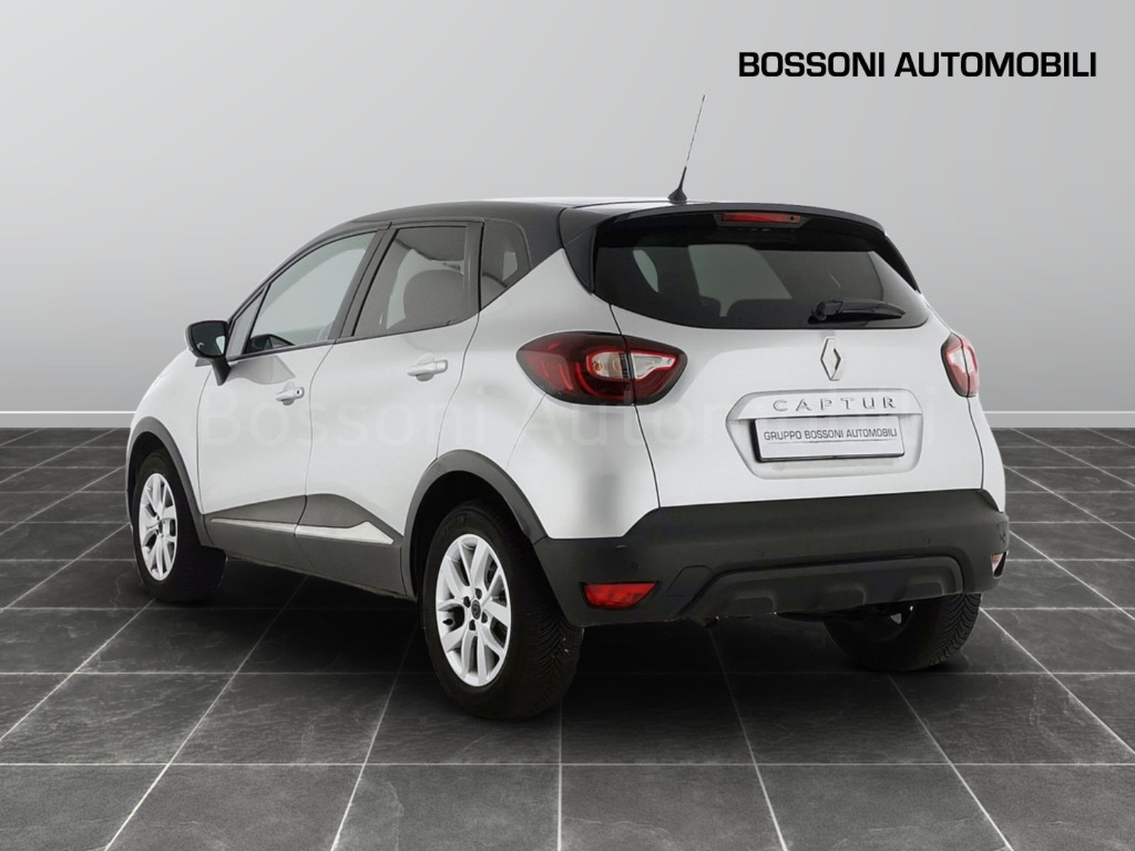 4 - Renault Captur 0.9 tce 90cv business e6d