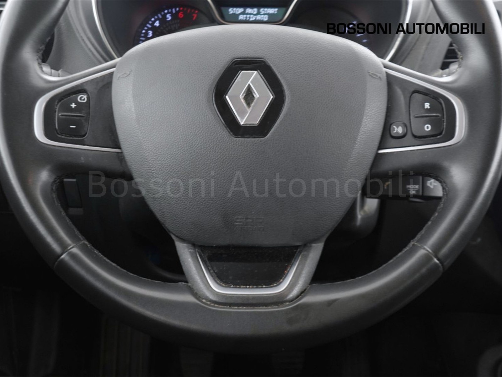 15 - Renault Captur 0.9 tce 90cv business e6d