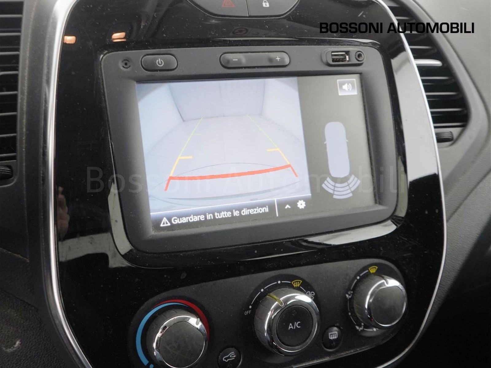 29 - Renault Captur 0.9 tce 90cv business e6d