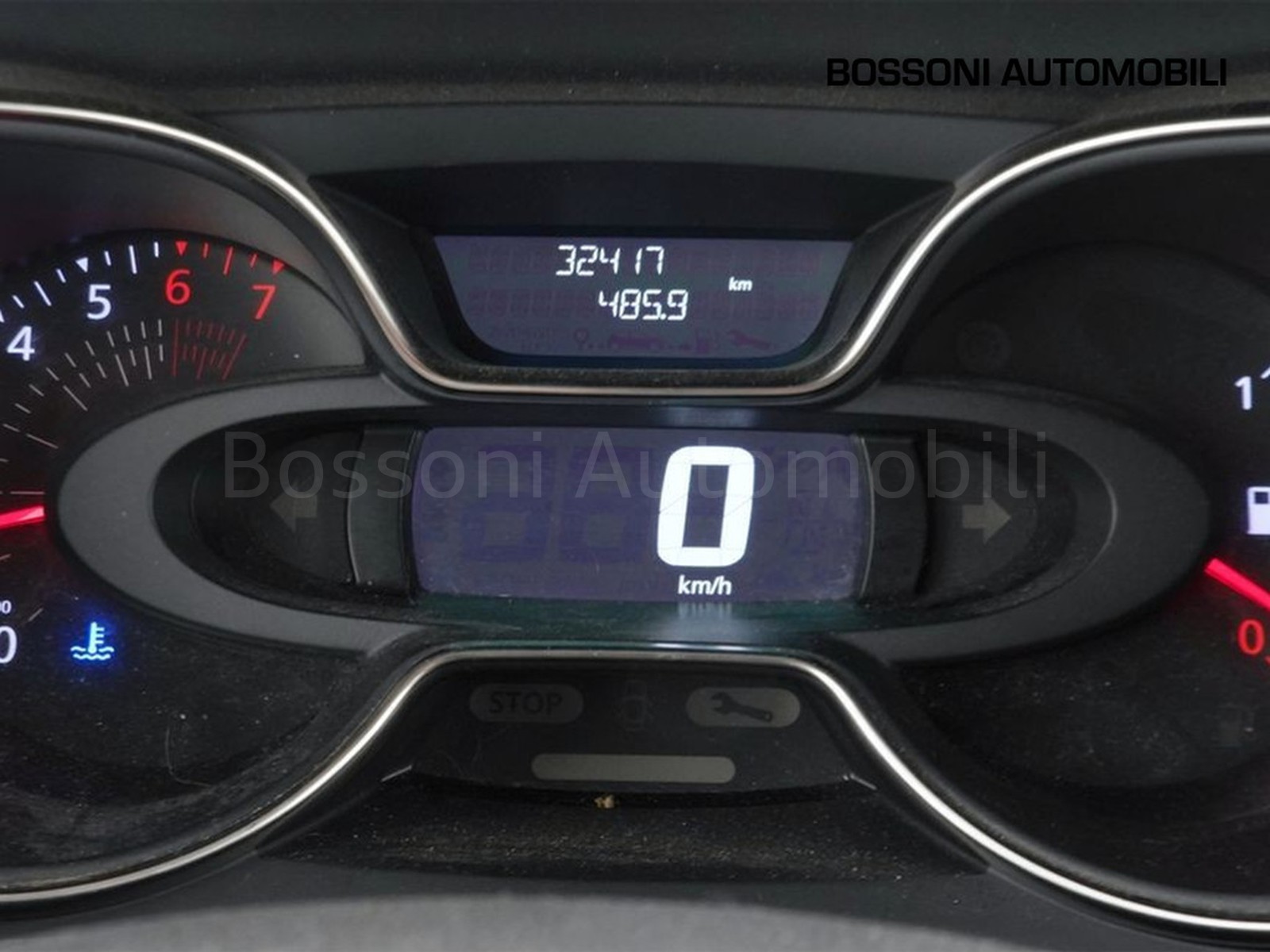 30 - Renault Captur 0.9 tce 90cv business e6d