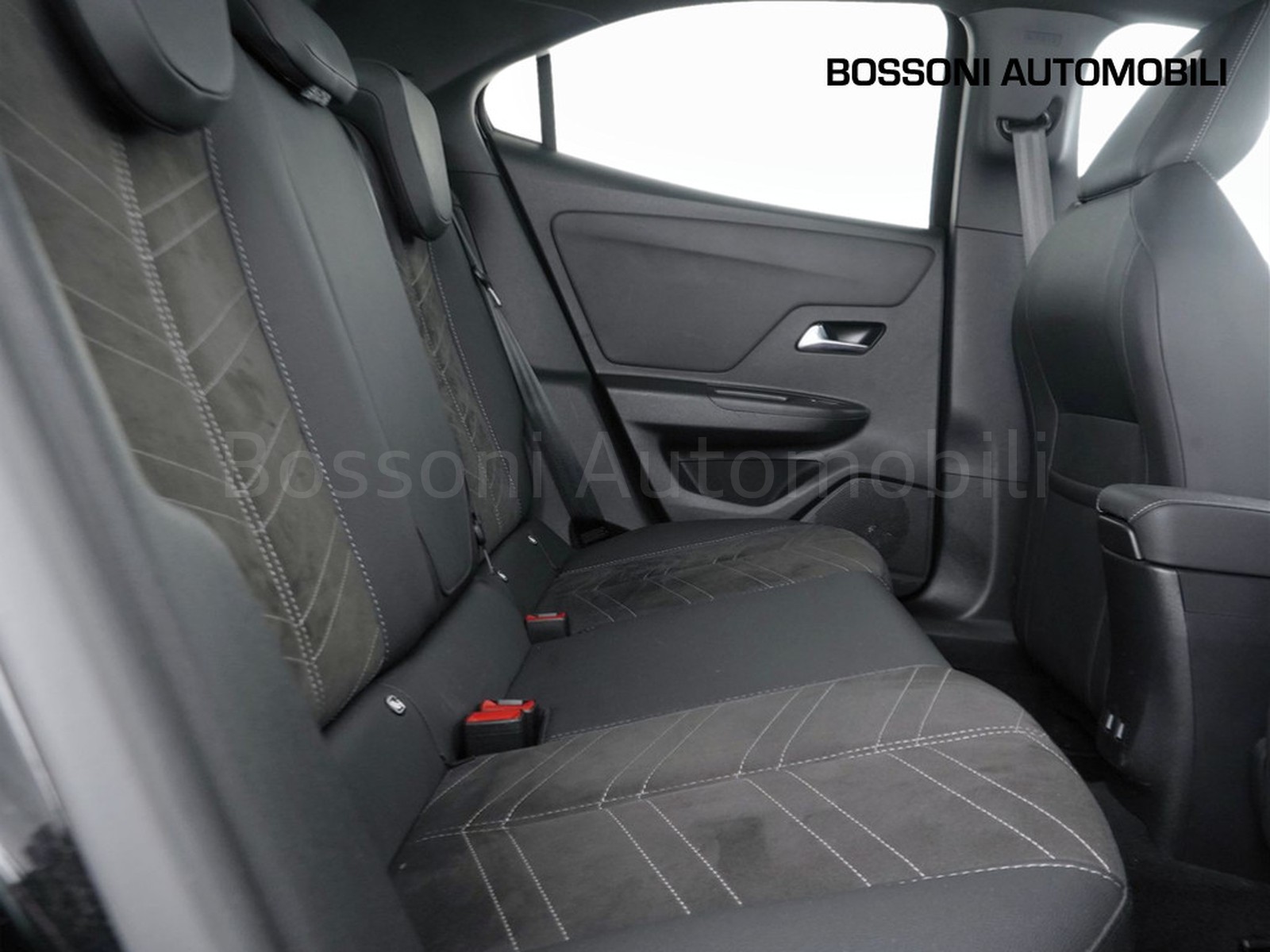 9 - Opel Mokka 1.5 110cv ultimate s&s