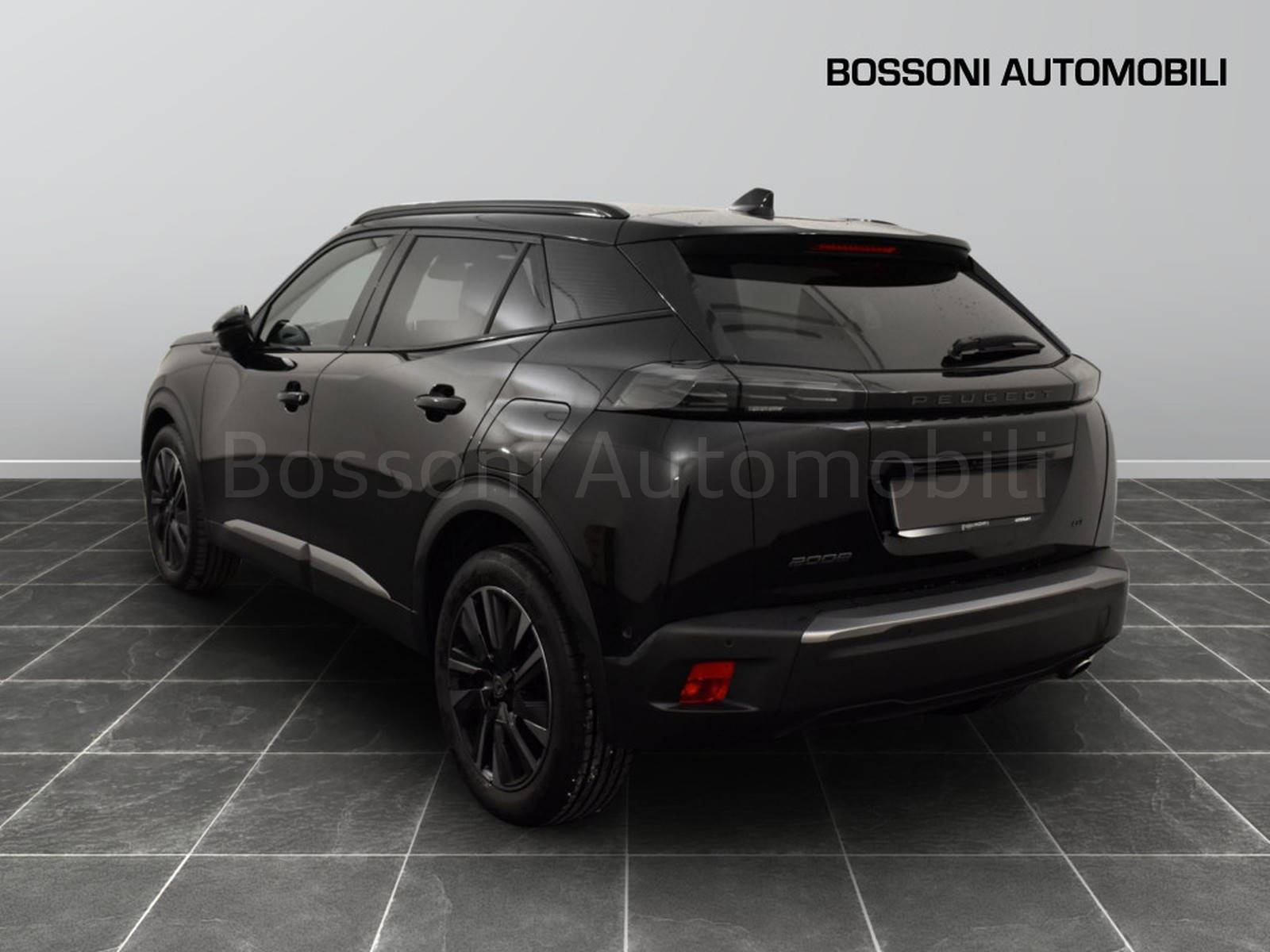 4 - Peugeot 2008 1.5 bluehdi 130cv gt eat8 s&s