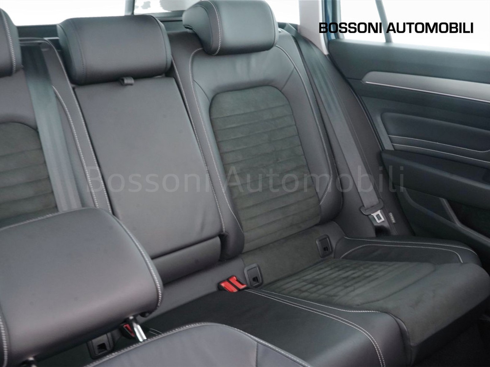 22 - Volkswagen Passat variant 2.0 tdi scr evo 150cv executive dsg