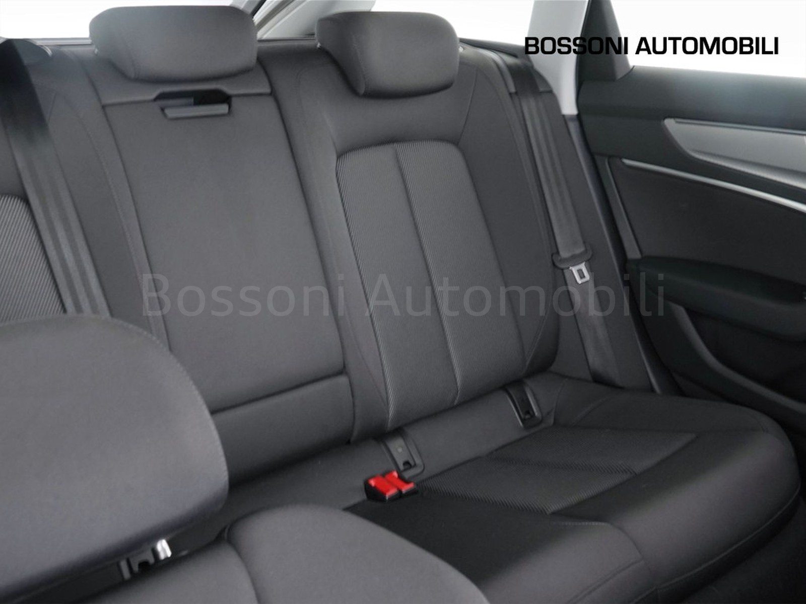 21 - Audi A6 avant 40 2.0 tdi mhev 12v s line edition quattro ultra s tronic