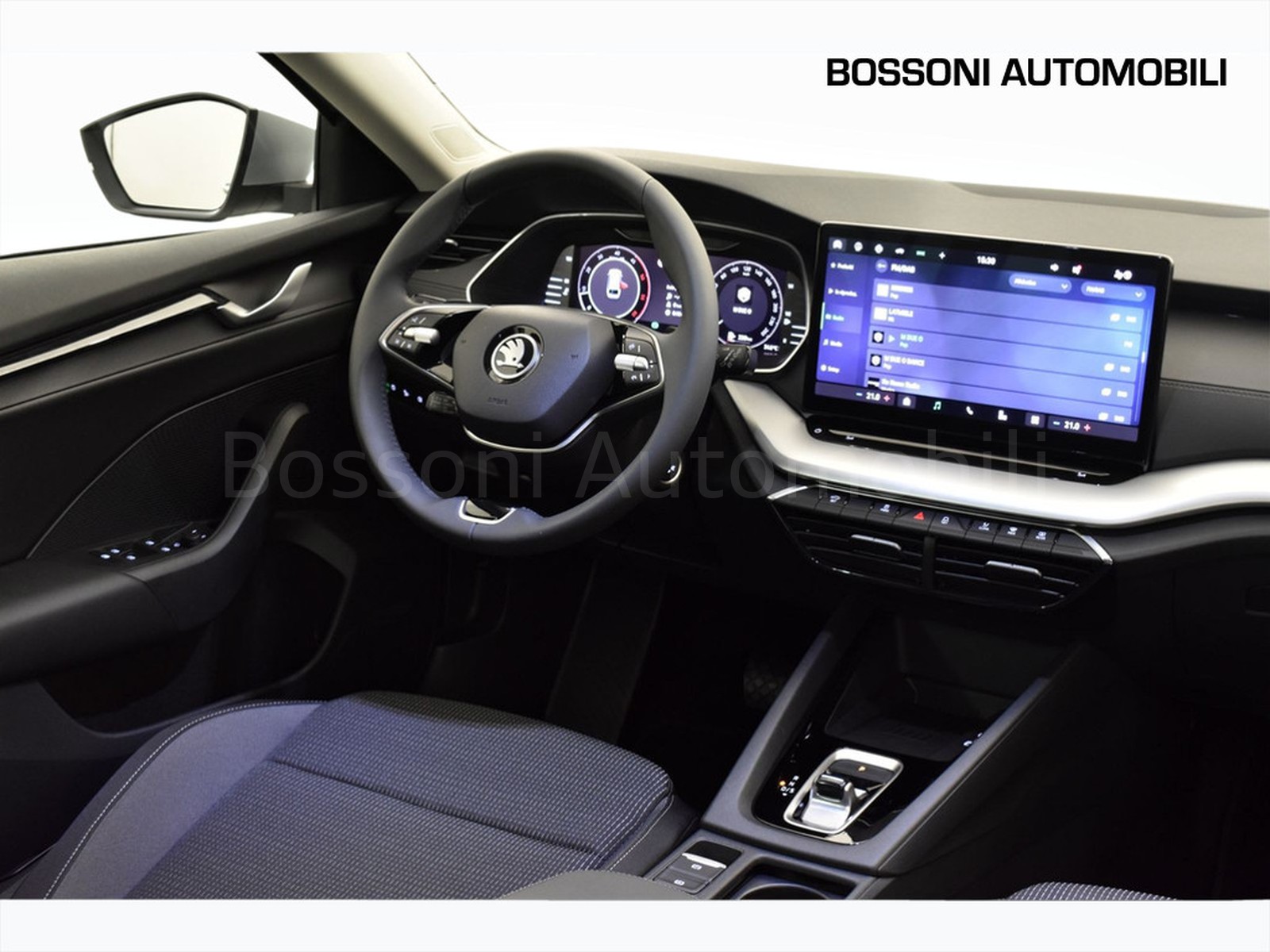 6 - Skoda Octavia wagon 2.0 tdi 150cv executive dsg