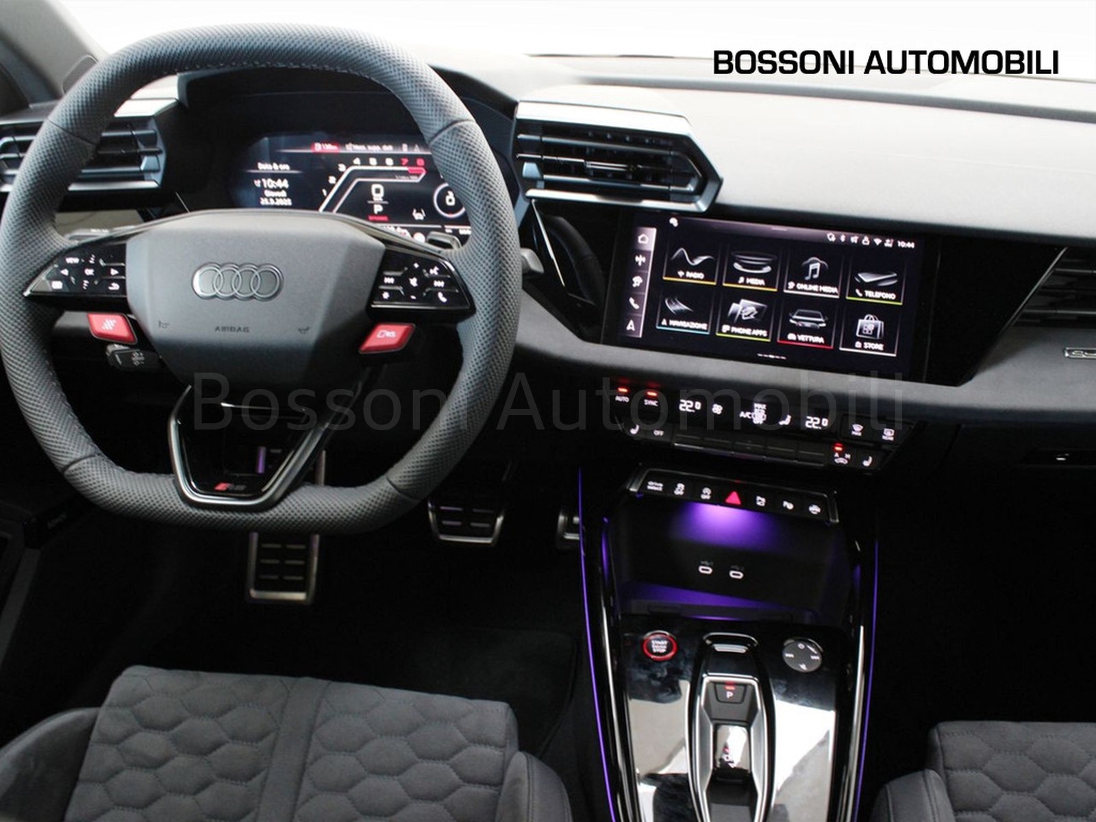 3 - Audi RS3 sportback 2.5 tfsi quattro