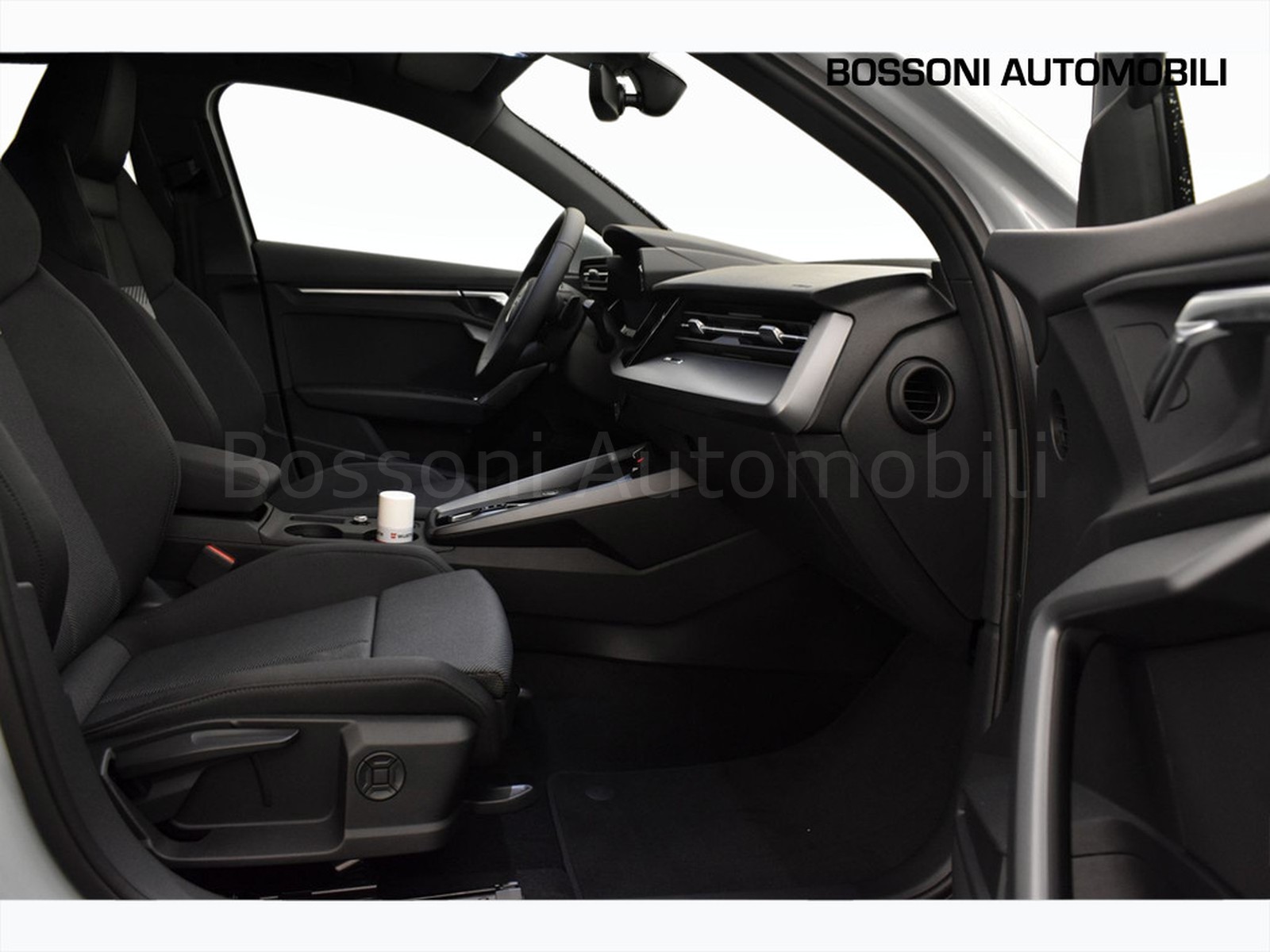 14 - Audi A3 sportback 2.0 tdi 150cv business advanced s tronic