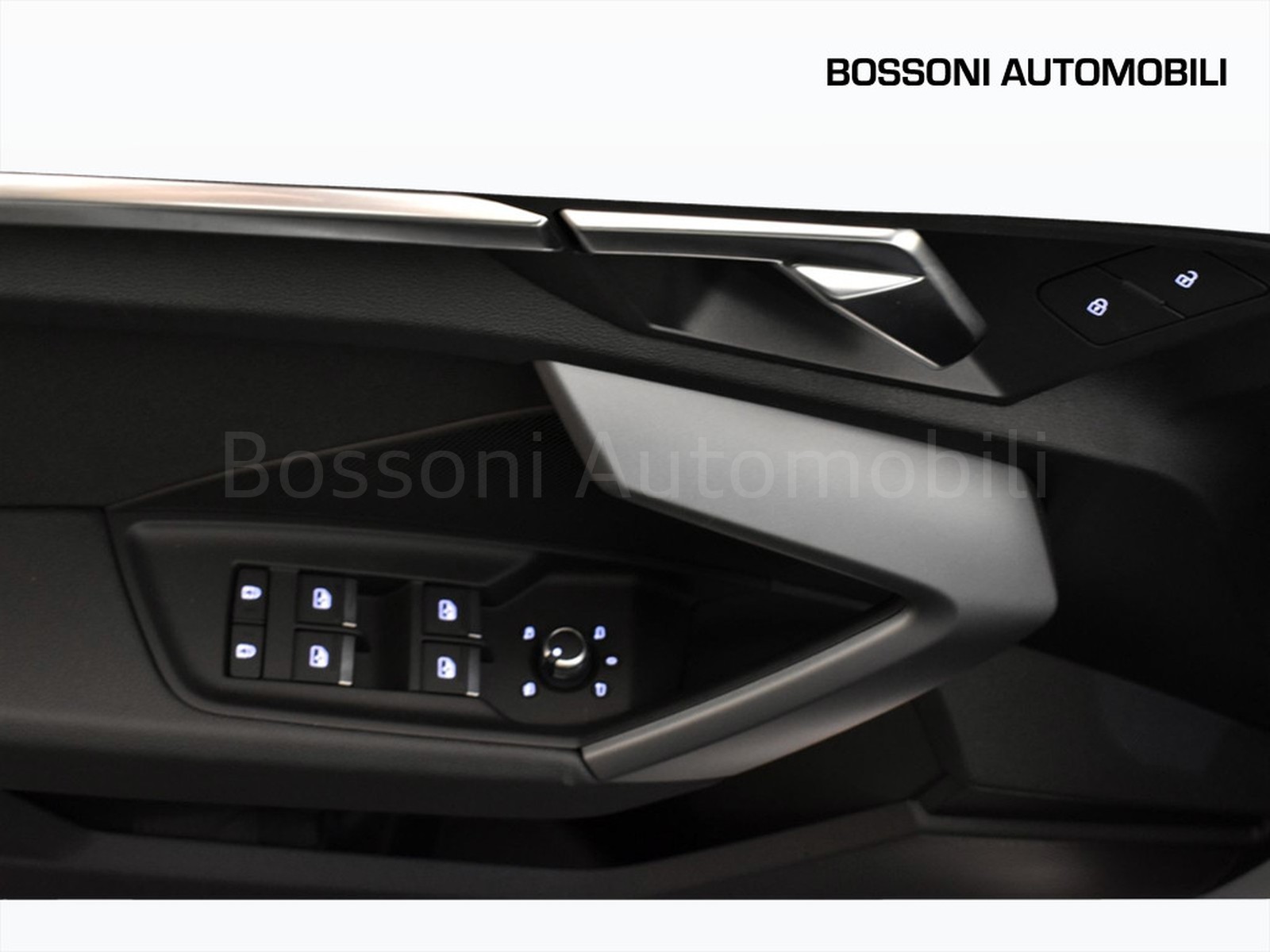 16 - Audi A3 sportback 2.0 tdi 150cv business advanced s tronic