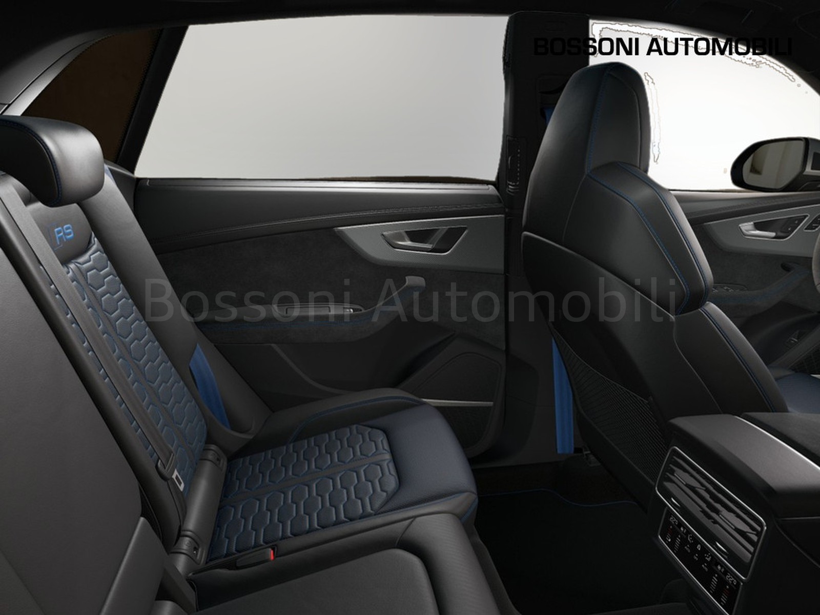 11 - Audi RSQ8 rs 4.0 v8 mhev 48v 640cv performance tiptronic