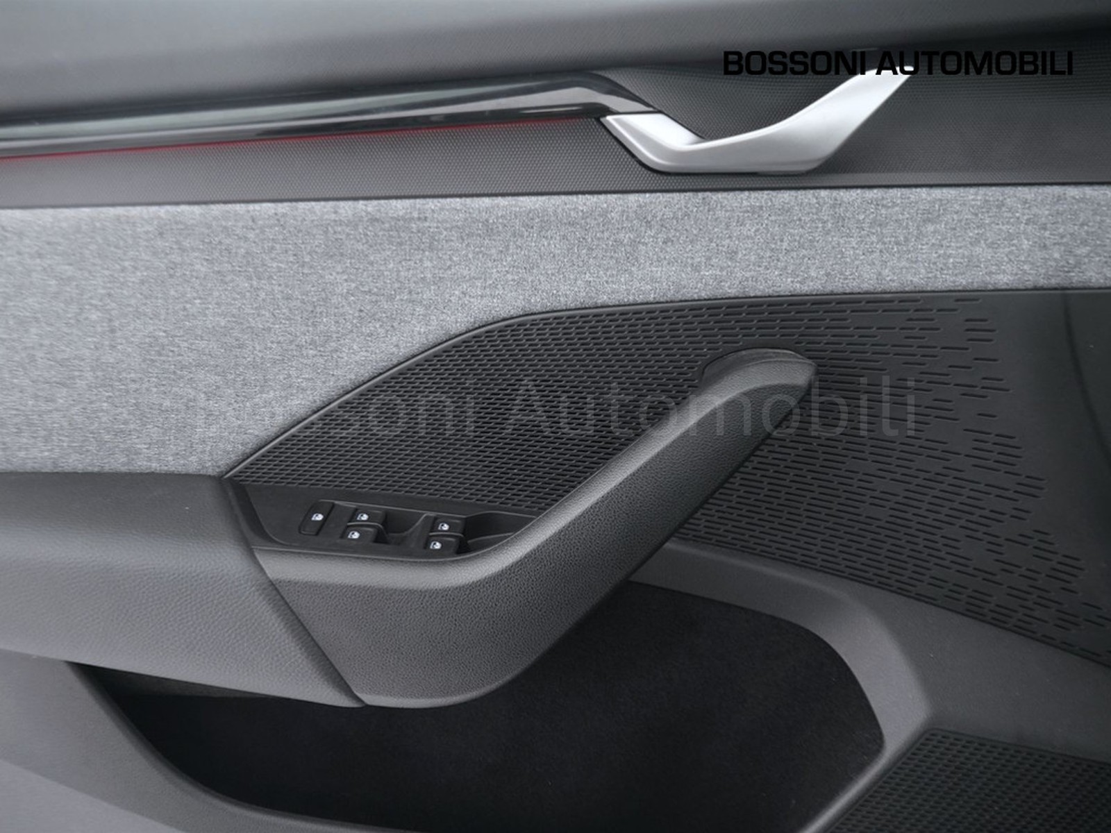 17 - Skoda Octavia wagon 2.0 tdi 150cv executive dsg