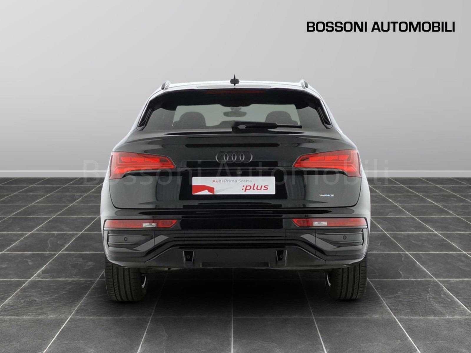 15 - Audi Q5 sportback 40 2.0 tdi mhev 12v s line quattro s tronic