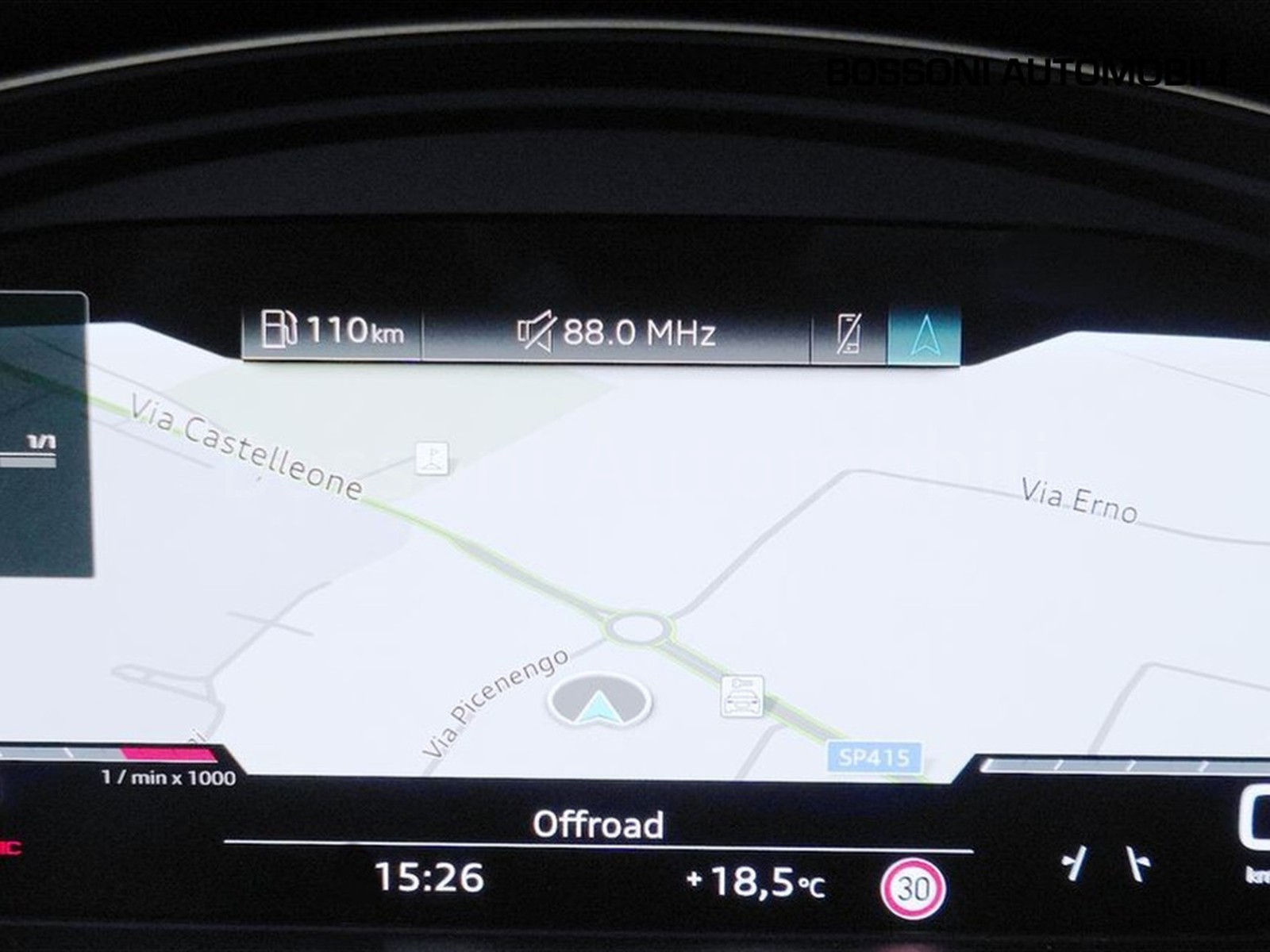 32 - Audi Q5 sportback 40 2.0 tdi mhev 12v s line quattro s tronic