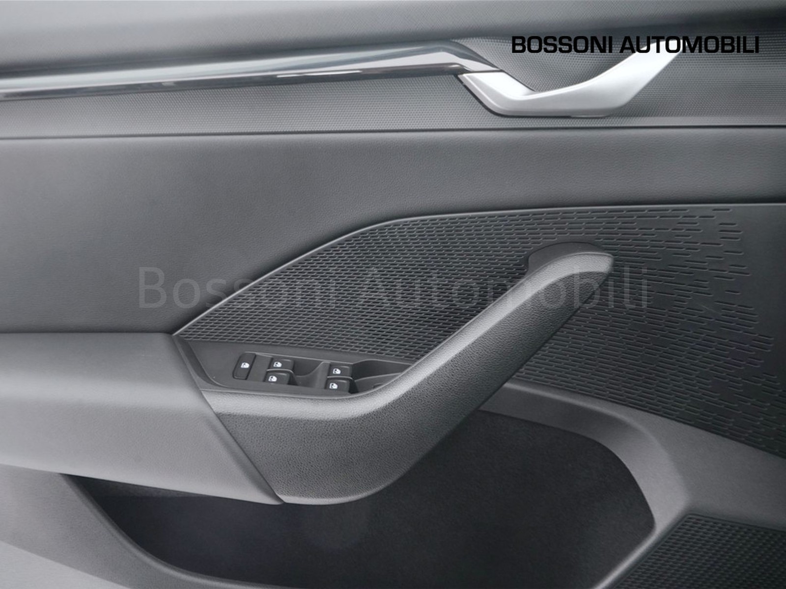 17 - Skoda Octavia wagon 2.0 tdi 150cv executive dsg