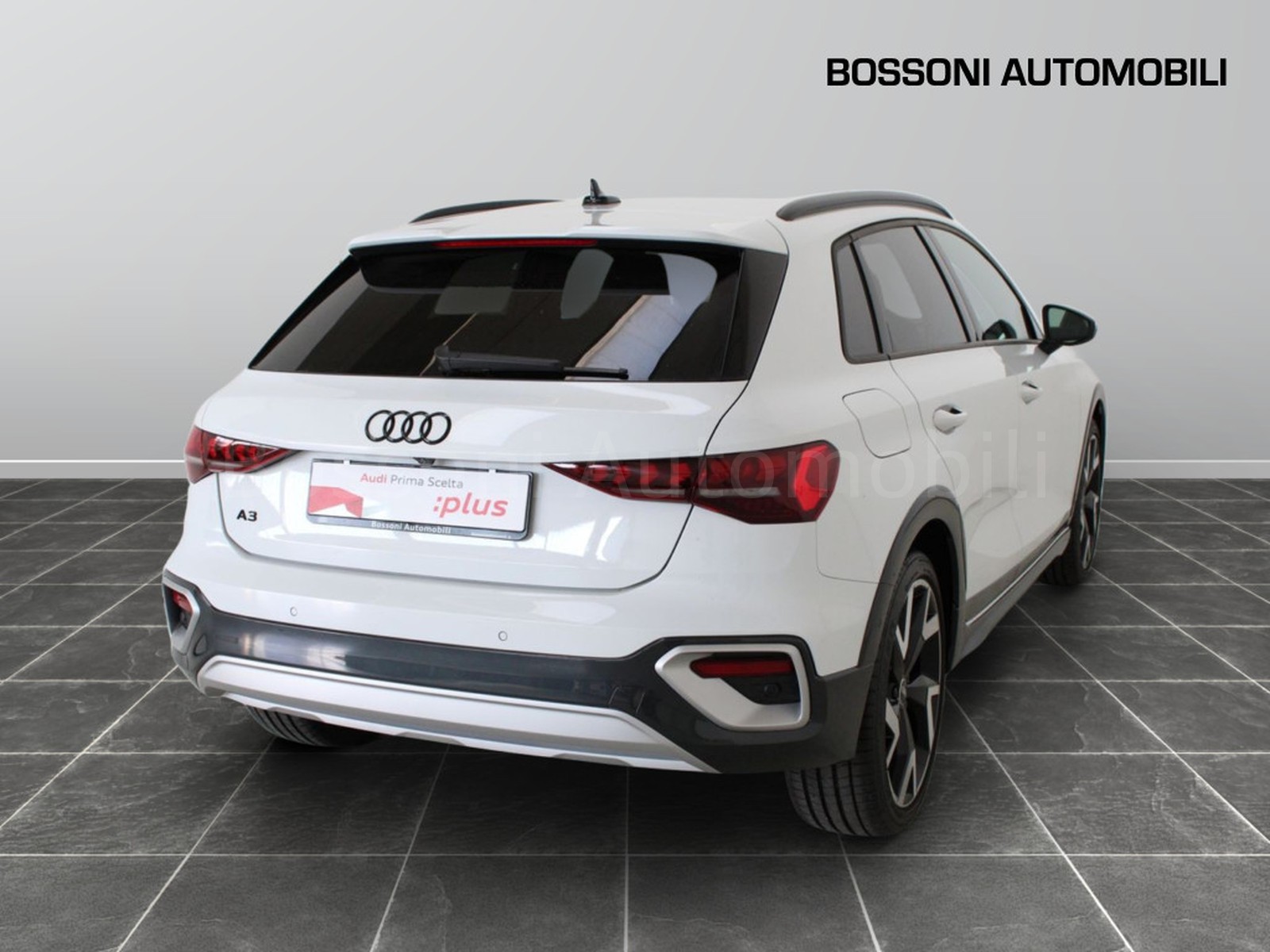 2 - Audi A3 allstreet 2.0 tdi 150cv identity contrast s tronic