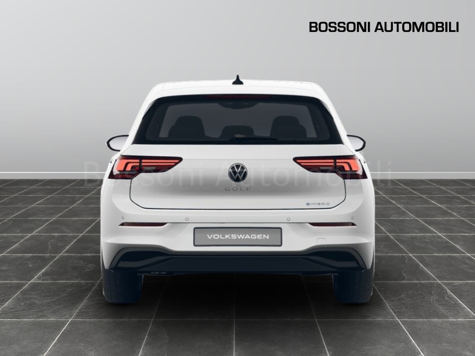 4 - Volkswagen Golf 1.5 tsi ehybrid 204cv edition plus dsg