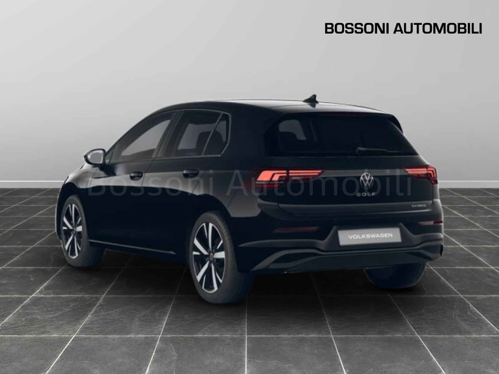 4 - Volkswagen Golf 1.5 tsi ehybrid 204cv edition plus dsg