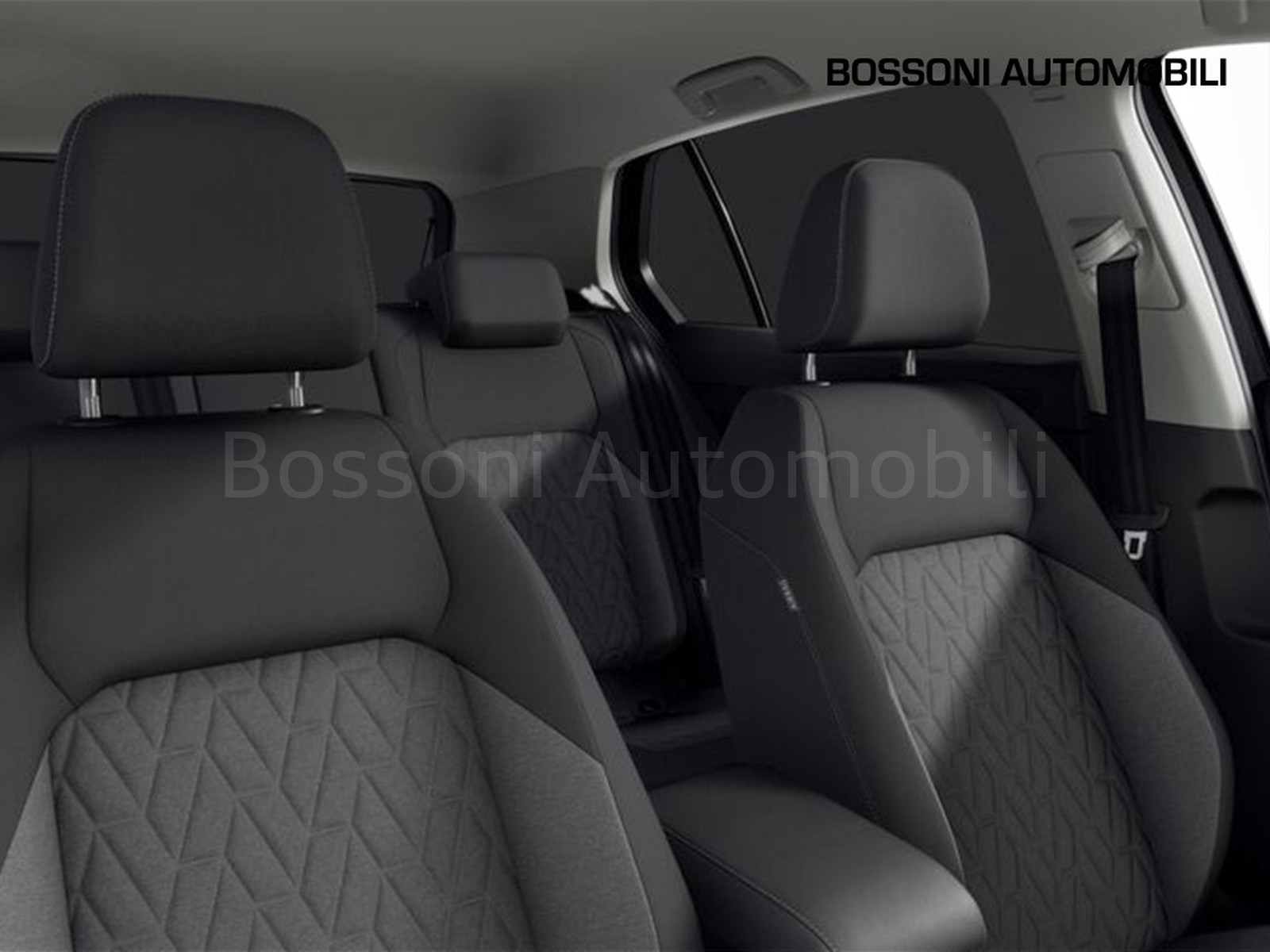 8 - Volkswagen Golf 1.5 tsi ehybrid 204cv edition plus dsg