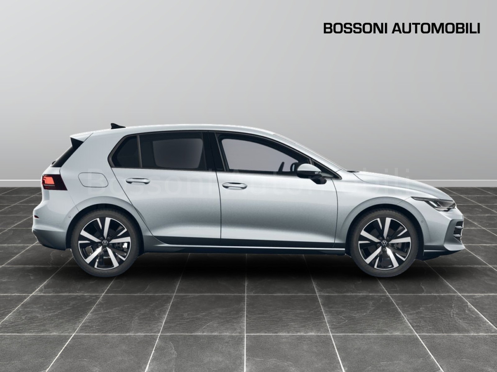 6 - Volkswagen Golf 1.5 tsi ehybrid 204cv edition plus dsg