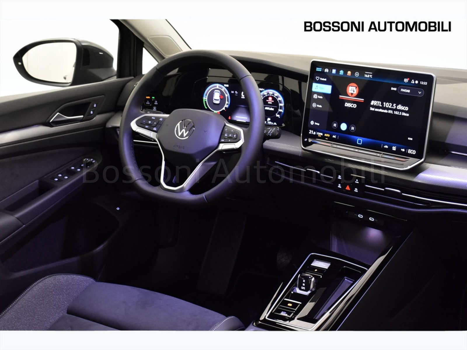 6 - Volkswagen Golf 1.5 tsi ehybrid 204cv style dsg