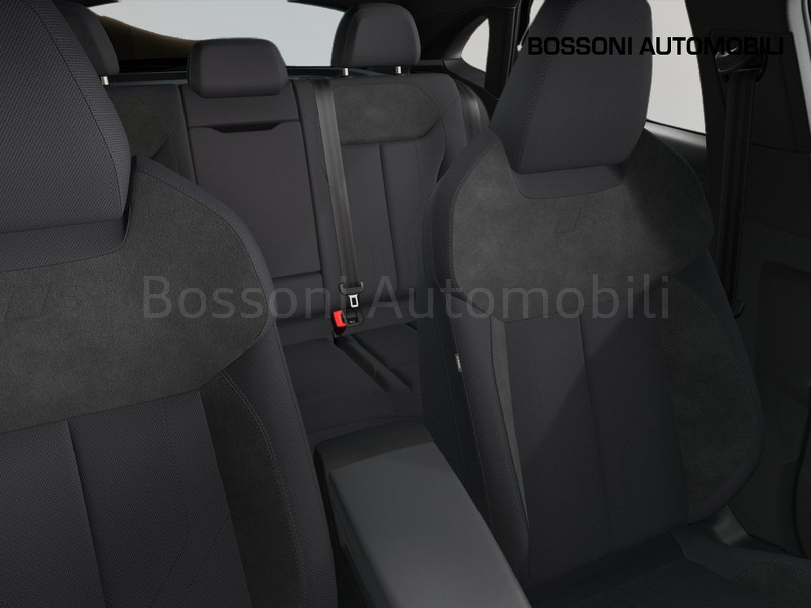 10 - Audi Q3 sportback 2.0 tdi 150cv business s tronic