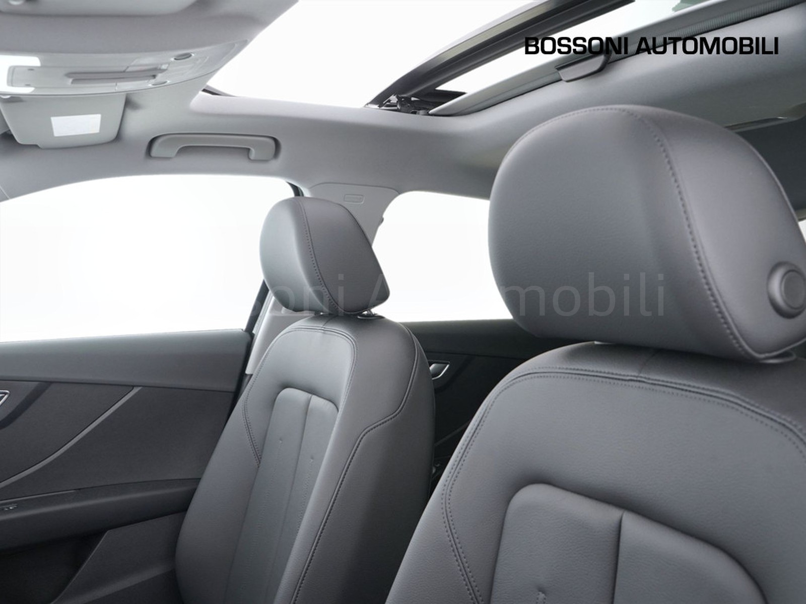 21 - Audi Q2 30 1.0 tfsi 116cv business advanced