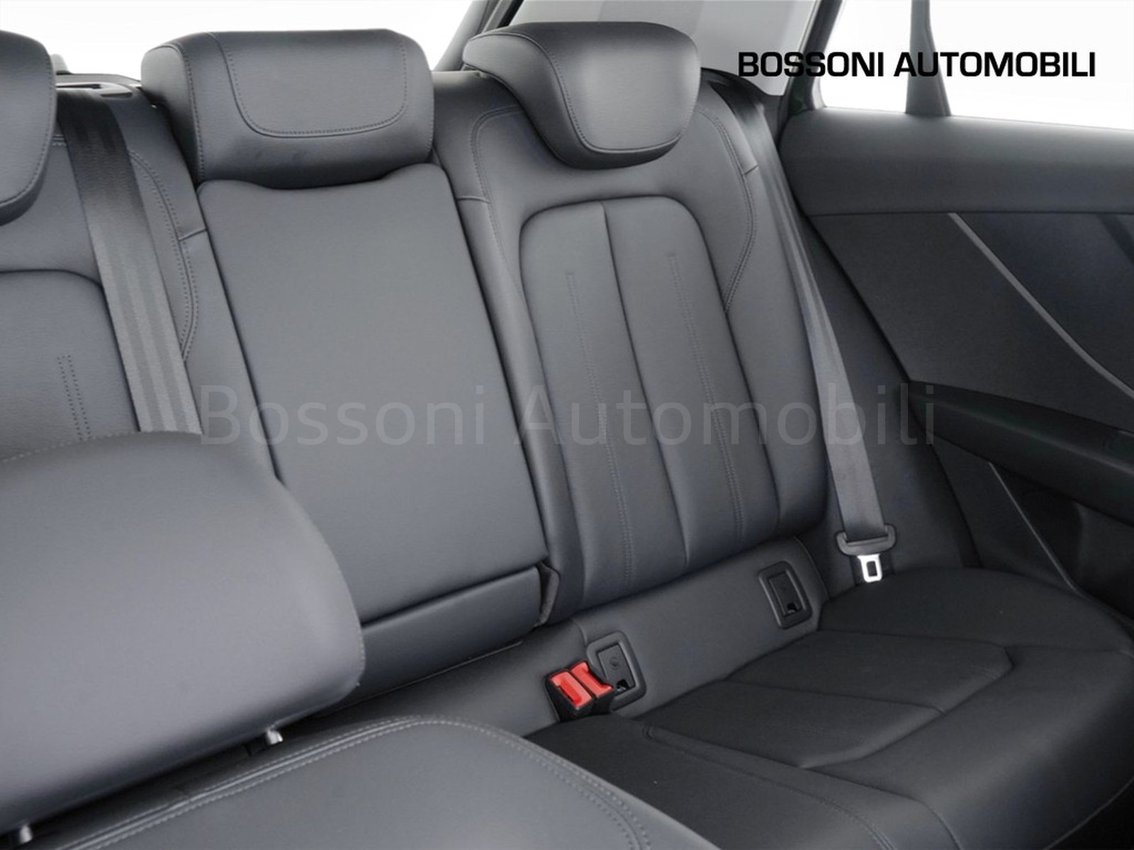 23 - Audi Q2 30 1.0 tfsi 116cv business advanced