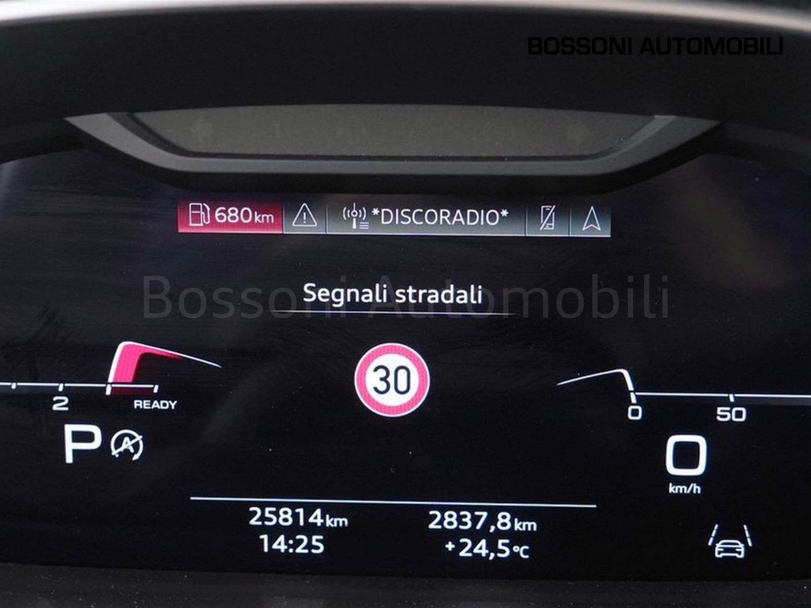 30 - Audi Q3 35 2.0 tdi s line edition s tronic