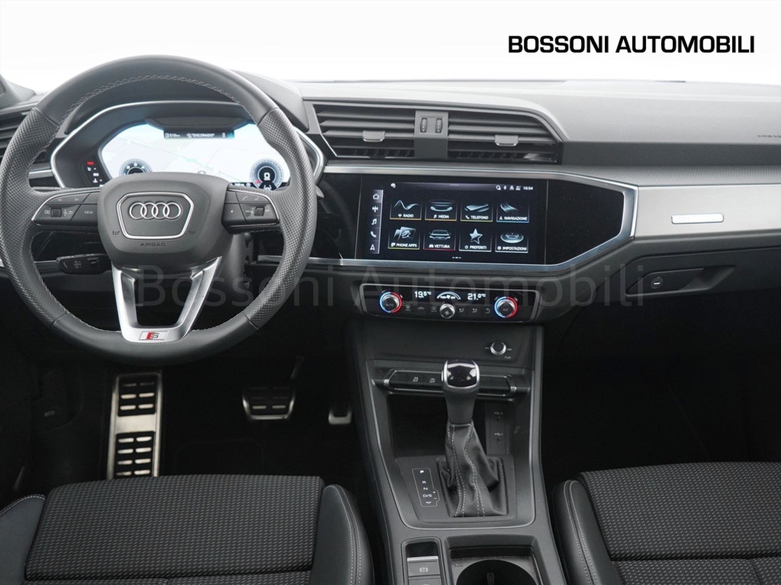3 - Audi Q3 35 2.0 tdi s line edition s tronic