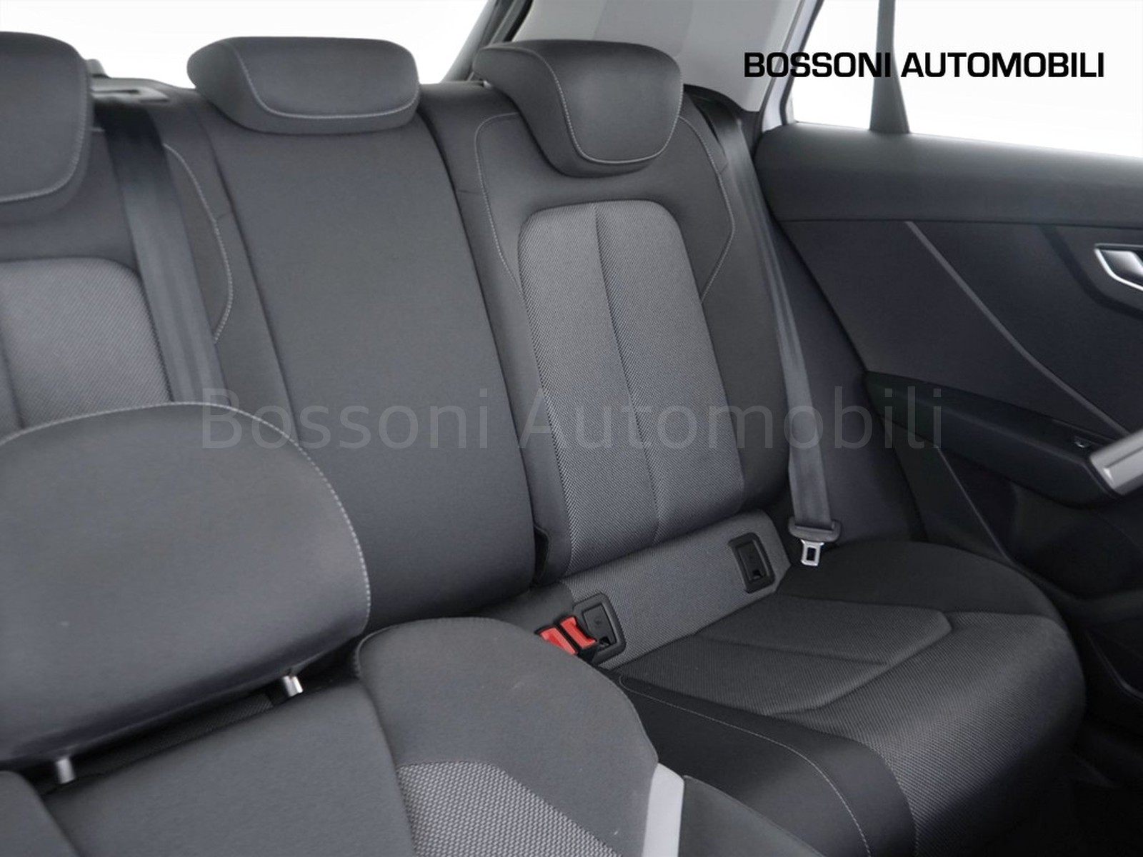 21 - Audi Q2 35 1.5 tfsi s line edition s tronic