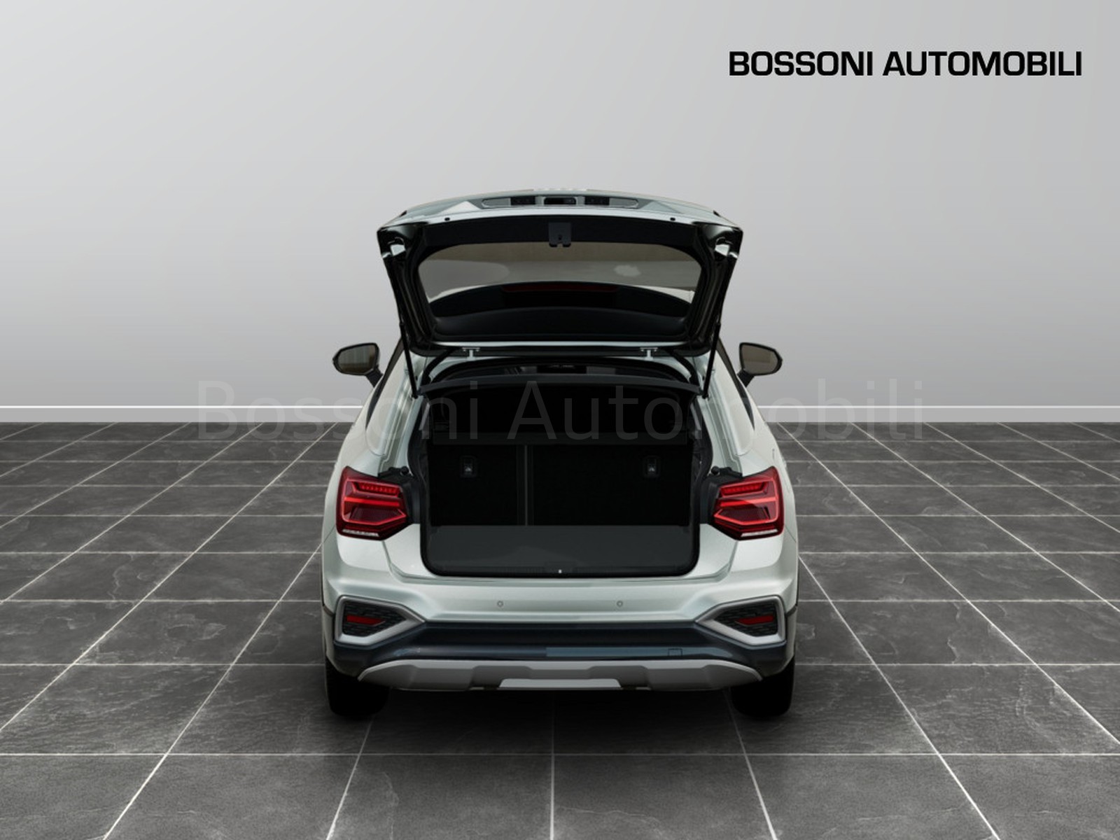 6 - Audi Q2 35 1.5 tfsi business advanced s tronic