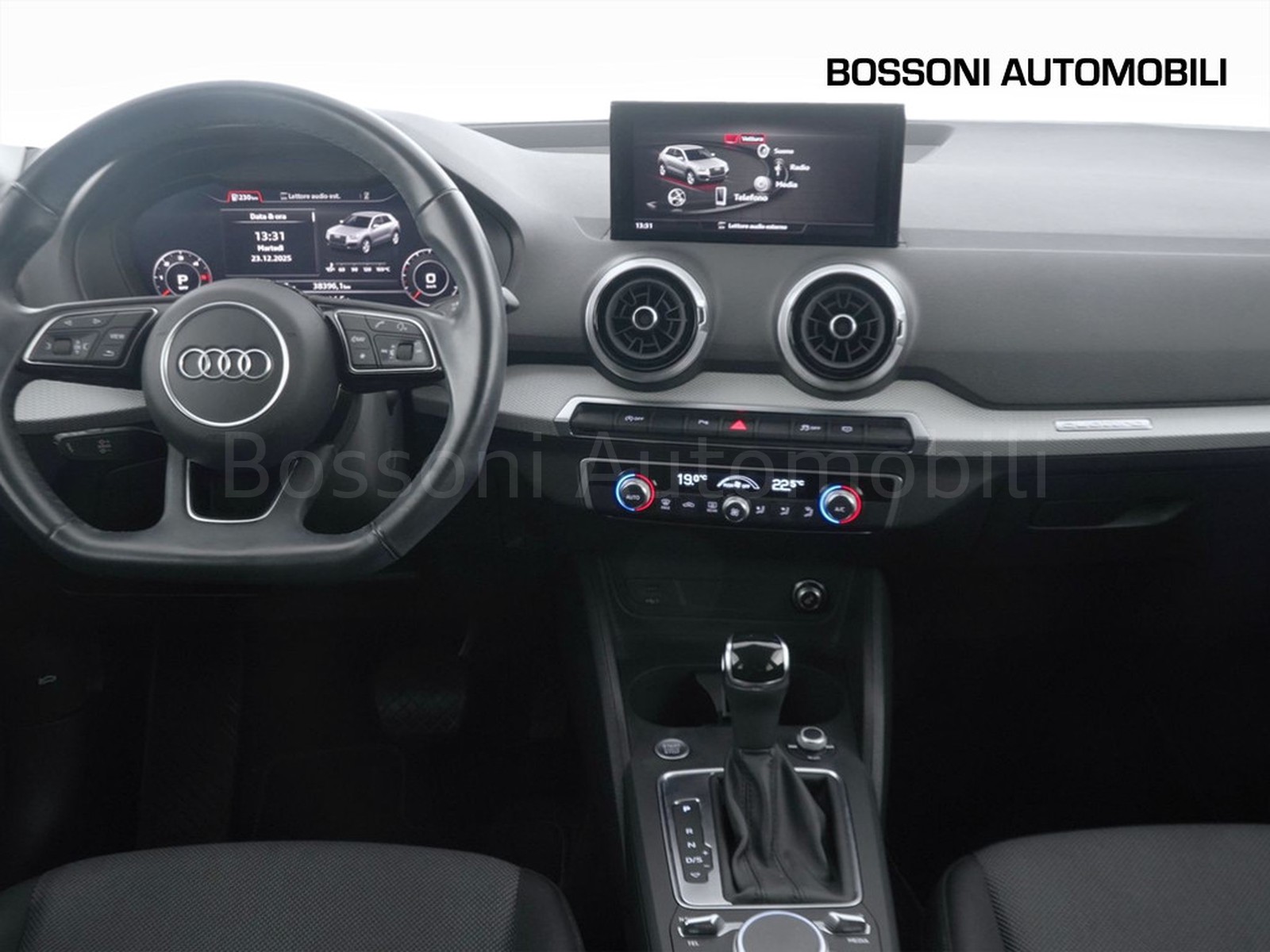 3 - Audi Q2 35 2.0 tdi identity black quattro s tronic
