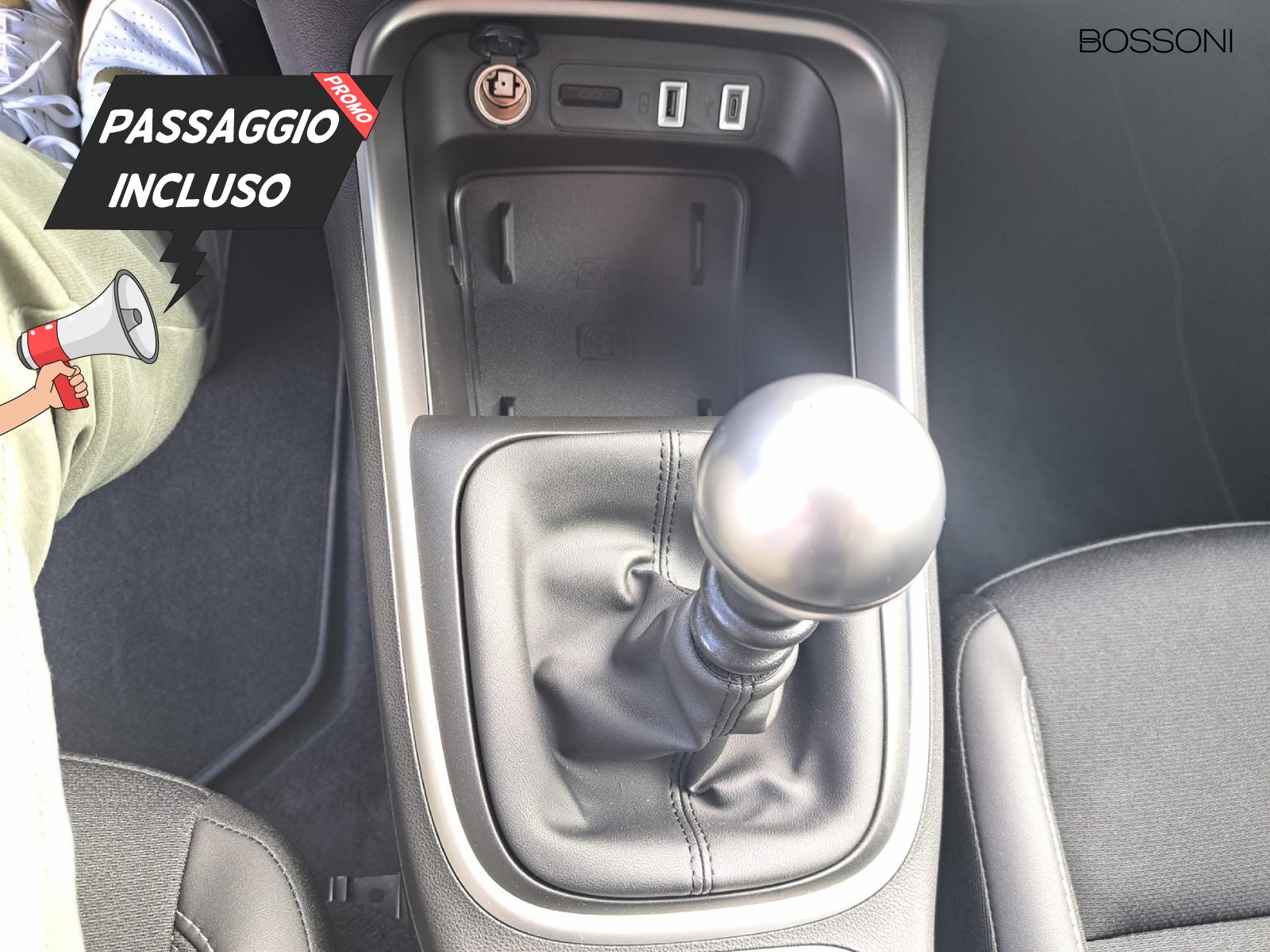 14 - Jeep Avenger 1.2 turbo 100cv summit fwd