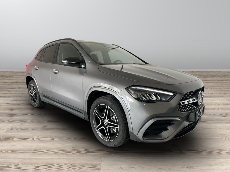 1 - Mercedes GLA 250 e plug-in-hybrid amg line advanced plus 8g-dct