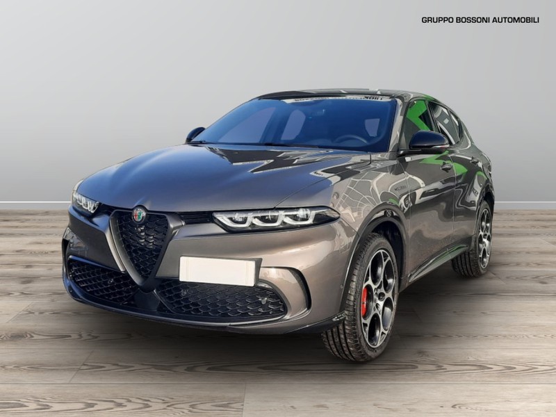 1 - Alfa Romeo Tonale 1.3 plug in hybrid 280cv veloce q4 at6