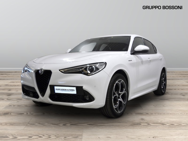 1 - Alfa Romeo Stelvio 2.2 turbo 210cv veloce q4 at8