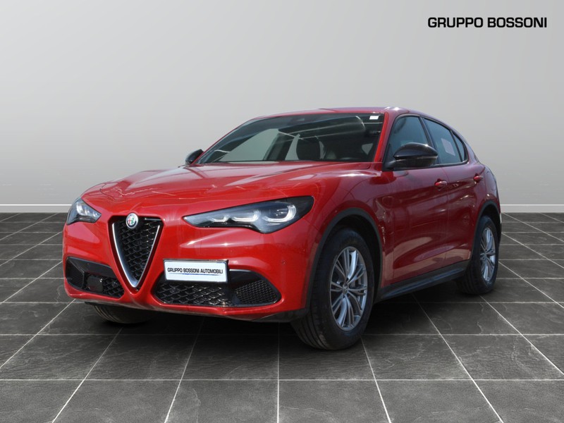 1 - Alfa Romeo Stelvio 2.2 turbo 160cv super rwd at8