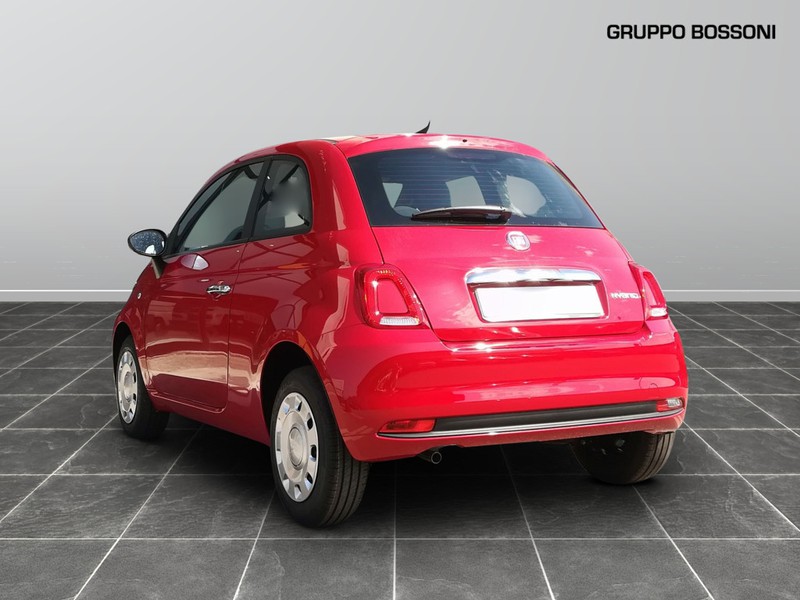 7 - Fiat 500 1.0 firefly hybrid 70cv (red)