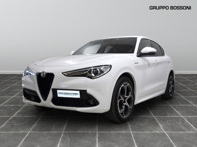 1 - Alfa Romeo Stelvio 2.2 turbo 210cv veloce q4 at8