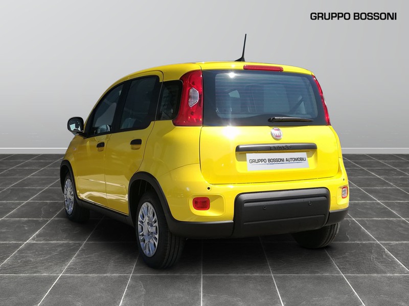 7 - Fiat Panda 1.0 firefly hybrid 70cv s&s