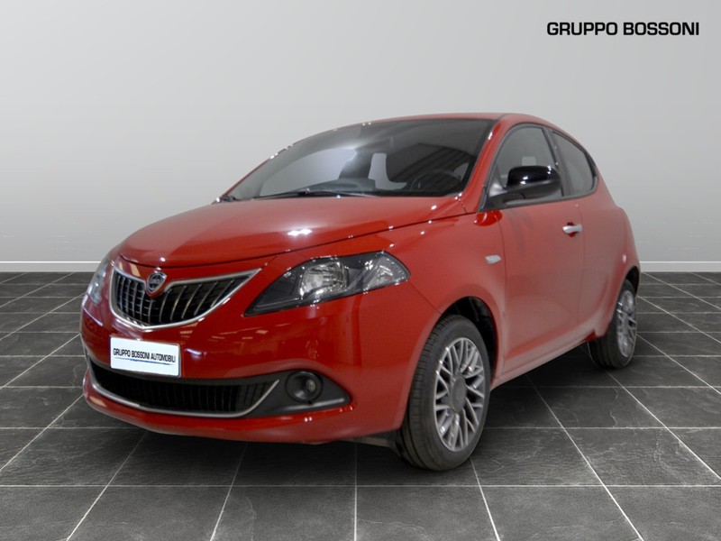 1 - Lancia Ypsilon 1.0 firefly hybrid 70cv gold plus s&s