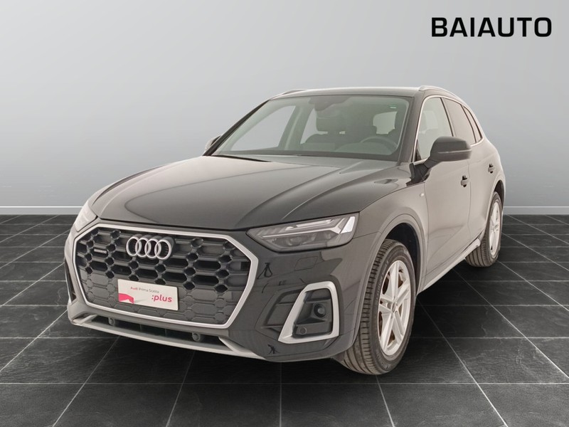 1 - Audi Q5 40 2.0 tdi mhev 12v s line quattro s tronic