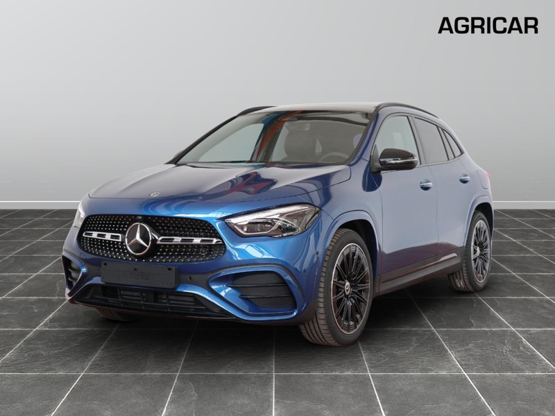 1 - Mercedes GLA 250 amg line premium 4matic 8g-dct