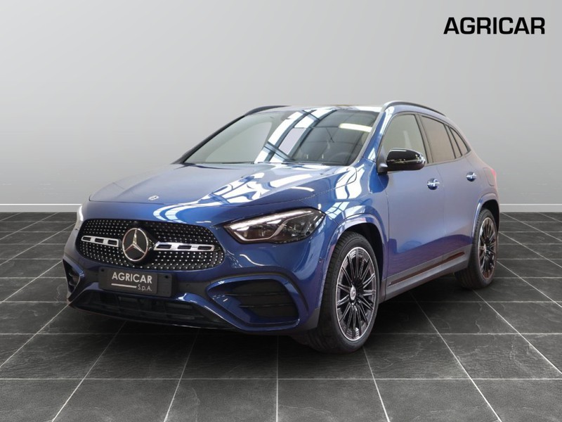 1 - Mercedes GLA 200 d amg line premium 8g-dct