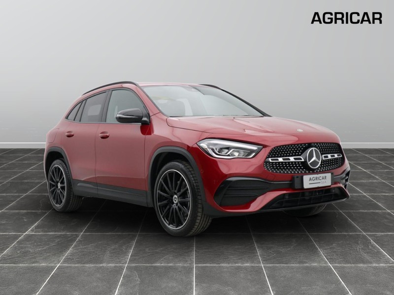 1 - Mercedes GLA 250 e plug in hybrid (e eq-power) premium 8g-dct