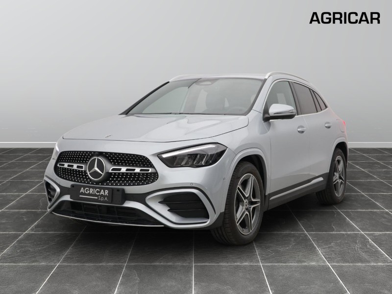 1 - Mercedes GLA 180 d amg line advanced plus 8g-dct