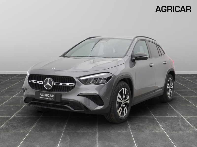 1 - Mercedes GLA 200 d progressive advanced plus 4matic 8g-dct