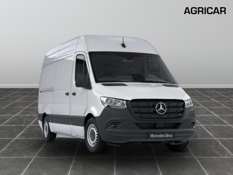 1 - Mercedes Vans Sprinter 315 rwd 2.0 cdi f 37/35 pro