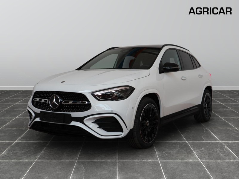 1 - Mercedes GLA 200 d amg line premium 4matic 8g-dct