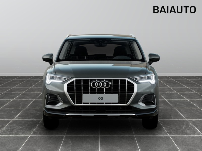 7 - Audi Q3 35 1.5 tfsi evo2 business advanced s tronic